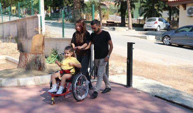 SMA'lı Defne'nin okul heyecanı