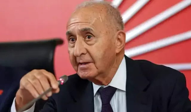 Hikmet Çetin, hastaneye kaldırıldı