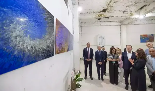 Arabaya ateş açtı