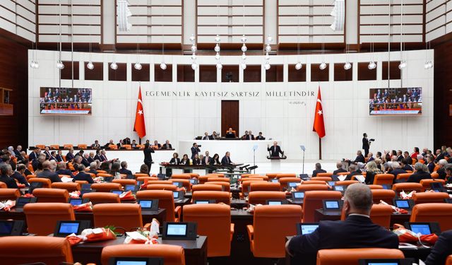 Meclis açıldı, CHP katılmadı!