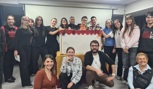 Çankaya HÖTAL’de Kültürle Dolu Bir Gün: Hacivat ve Karagöz Perdede Buluştu