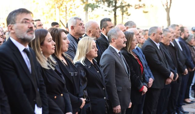 Mamak’ta Atatürk 87’nci Yılında Saygı ve Minnetle Anıldı