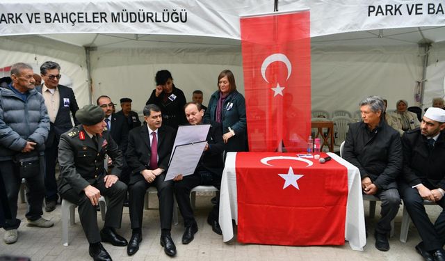 Mamak'ta Şehit evi bayraklarla donatıldı