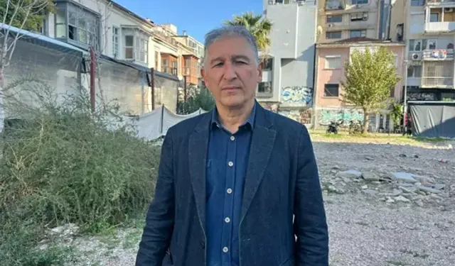 İzmir’de Karasinekler Enfeksiyon Riski Oluşturuyor