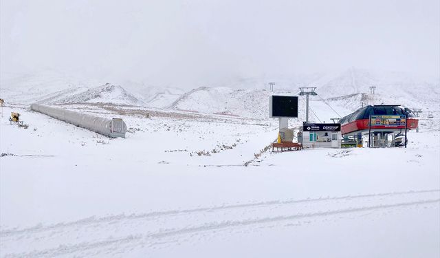 Erciyes beyaza büründü