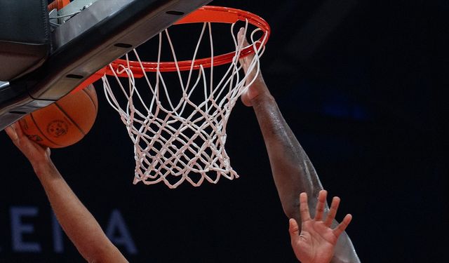 NBA’de Müthiş Gece: Pistons 7’de 7 Yaptı, Cunningham Şov Yaptı!