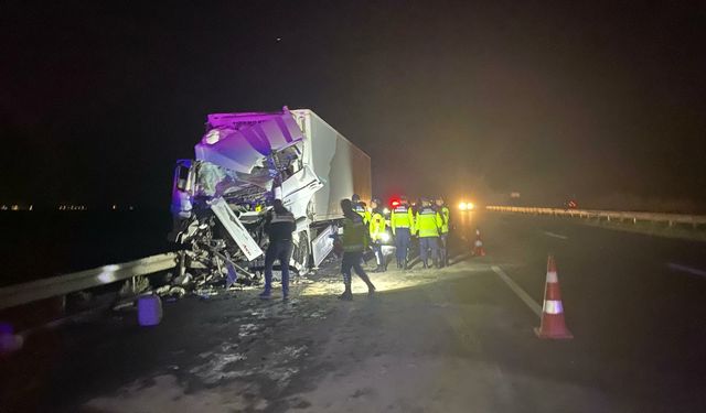 Adana'da Ceyhan otoyolunda feci kaza