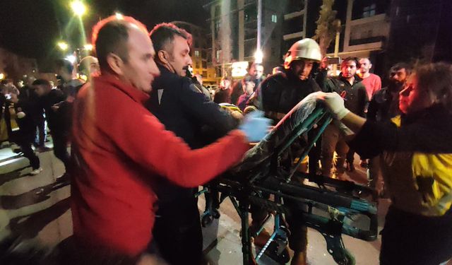 Aksaray’da Otomobil Direğe Çarptı: 2 Yaralı