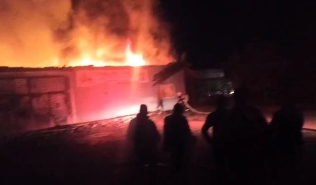 Amasya’da Soğan Deposunda Yangın