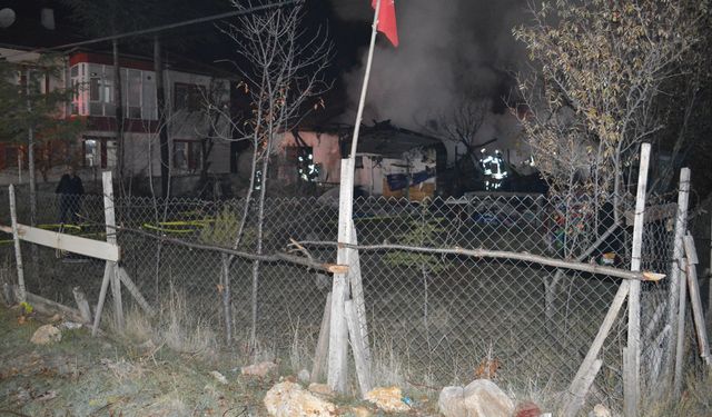 Çubuk'ta korkutan yangın!