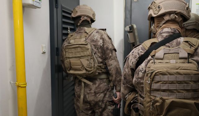 Gümrükçülere rüşvet operasyonunda 11 tutuklama