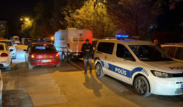 İlaçlattığı evinde ölü olarak bulundu!