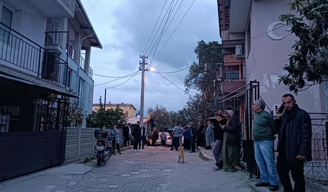 İzmir Gaziemir’de Engelli Kızını Öldüren Baba Kendini de Vurdu