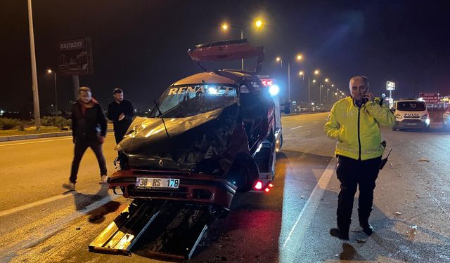 Kayseri'de Otomobil takla atıp, karşı şeride savruldu