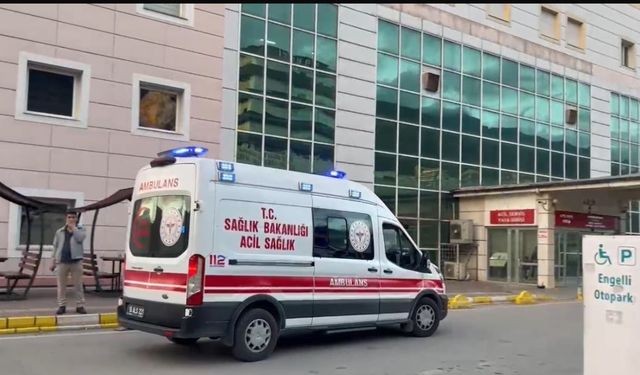 Okul Kantininde Profiterol Yiyen 8 Öğrenci Zehirlendi