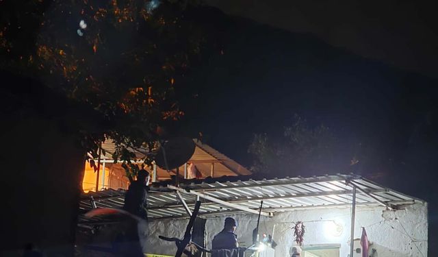 Tire’de baba dehşeti: Oğlunu öldürdü, eşini yaraladı