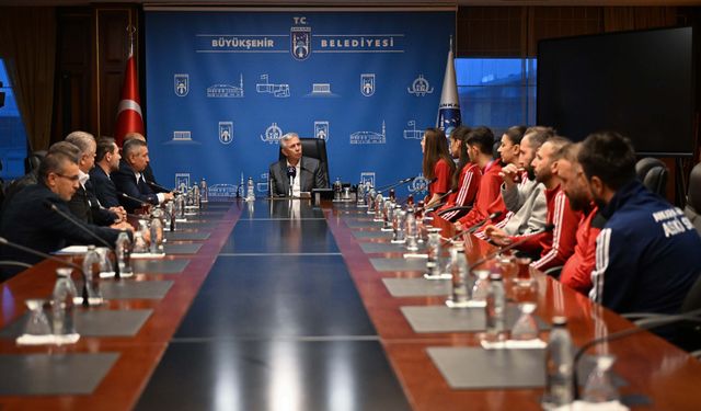 ASKİ Spor’dan Dünya Taekwondo Şampiyonası’nda tarihi başarı: 2 altın, 1 gümüş madalya