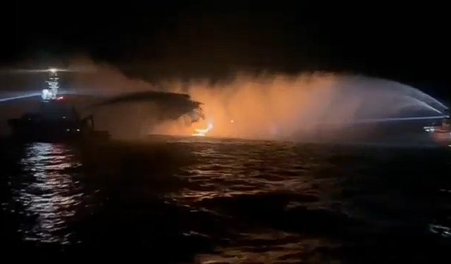 Karadeniz’de KAIROS Tankerinde Patlama ve Yangın: 25 Personel Tahliye Edildi