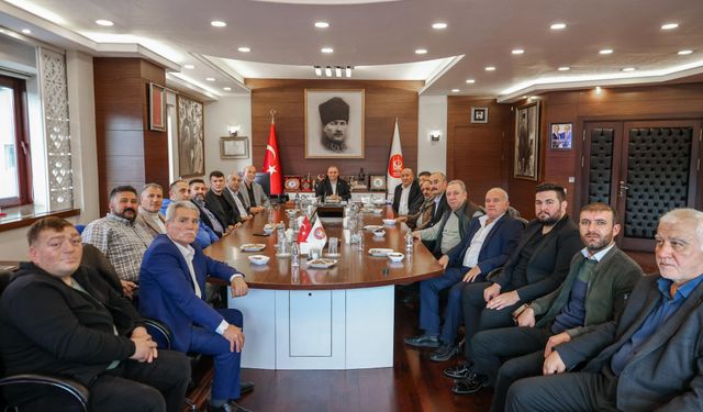 Keçiören Belediyesi  Aydoğdular ve Akören Çarsak Dernek Başkanlarını ağırladı