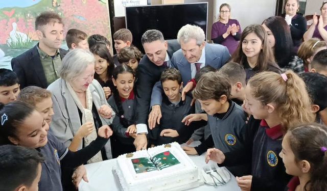 Ortaokul öğrencilerden öğretmenlere ziyaret