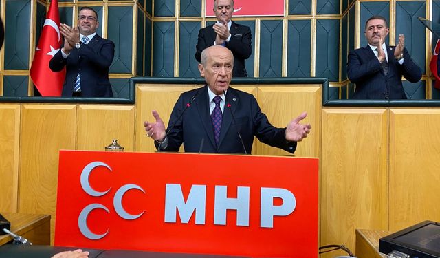 Devlet Bahçeli: "Üç Arkadaşımı Alır, İmralı’ya Giderim"