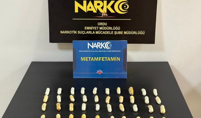 407 gram uyuşturucuyu yutan şahıs tutuklandı