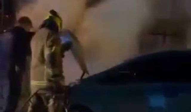 Bursa'da otomobil alev topuna döndü