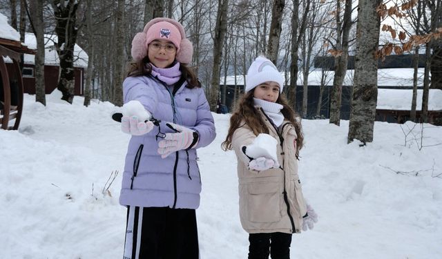 Kocaeli'de Kartepe beyaz örtüyle kaplandı