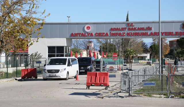 Muhittin Böcek için tutuksuz yargılama çağrısı!