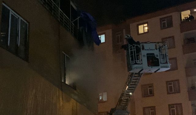 Rize’de Çay Makinesi Deposunda Yangın