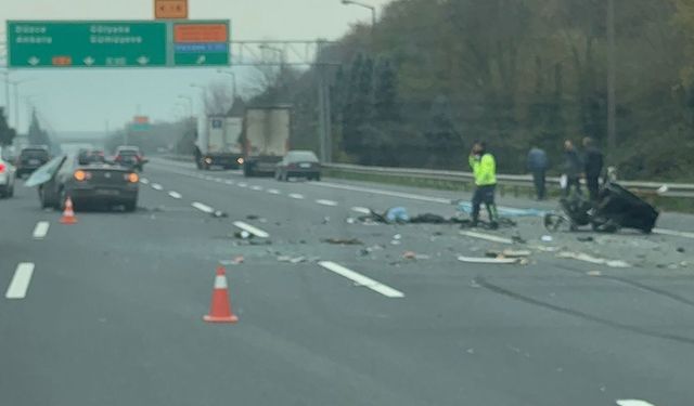 Sakarya'da feci kaza; 1 ölü, 1 yaralı