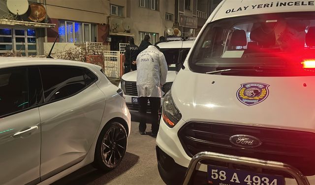 Sivas’ta Kardeşini Bıçaklayan Şüpheli Gözaltında