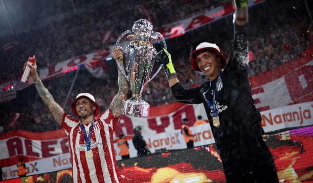 Sosa ve Muslera Estudiantes’i Zafer Yoluna Taşıyacak