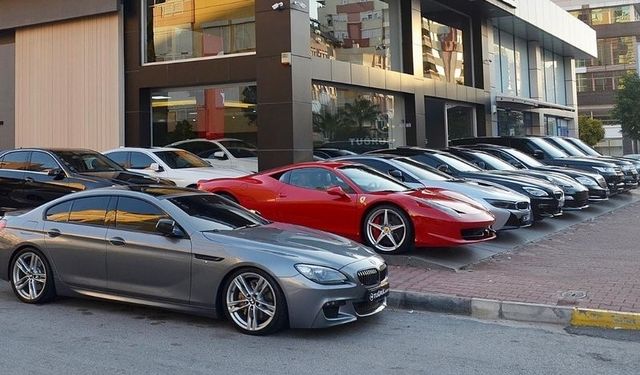 Lüks Galerici 11 Milyar Lirayla Ortadan Kayboldu!