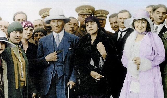 5 Aralık Dünya Kadın Hakları Günü!