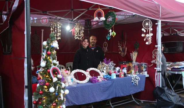 Keçiören’de Kadın Emeği Yeni Yıl Pazarı Büyük İlgi Görüyor