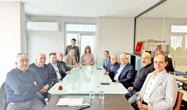 Gazeteciler Dost Meclisi’nde!