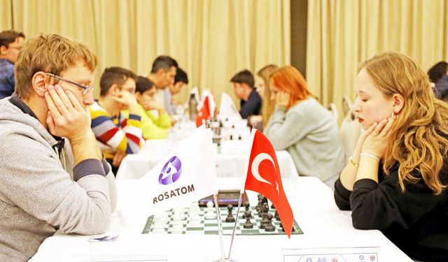 Mersin’de Rus nükleer endüstrisinin 80. yılı onuruna “Rosatom Satranç Kupası” düzenlendi