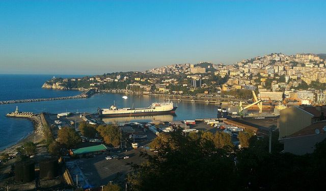 “Zonguldak’ın Ulaşım Projeleri Artık Bekleyemez”