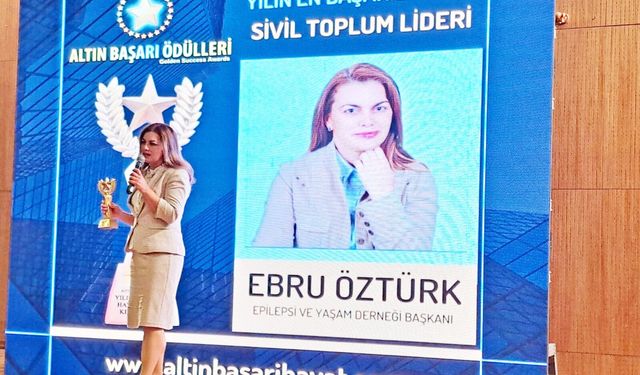 Görünmez Hastalığın Görünen Savaşçısı: Ebru Öztürk