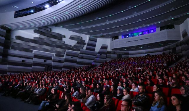 Fındıkkıran Balesi Çankaya’da Sanatseverlerle Buluştu