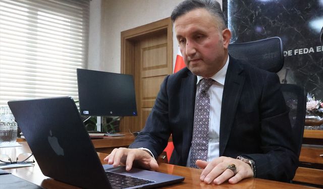 Kayseri İl Milli Eğitim Müdürü Esen, AA'nın 'Yılın Kareleri' oylamasına katıldı