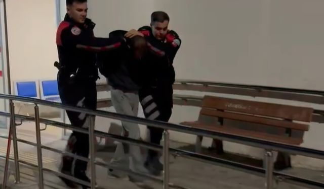 Adana’da küfürleştiği arkadaşını tabanca ile yaraladı