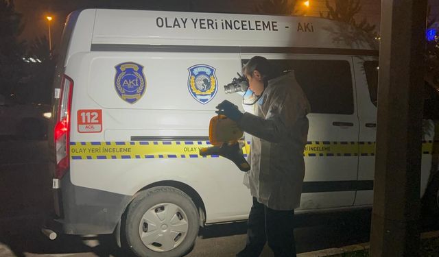 Antalya’da Minibüste Bulunan Kişi Hayatını Kaybetti