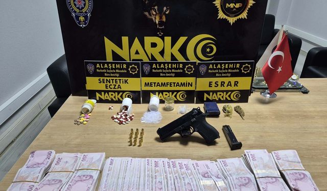 Evinde uyuşturucu ile yakalandı!