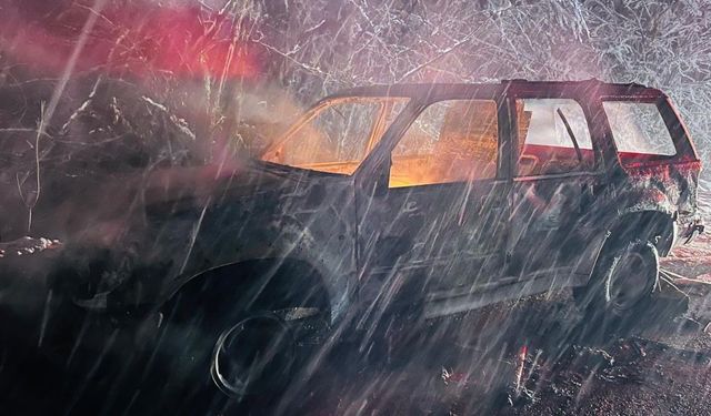 İnegöl’de Seyir Halindeki Cip Alev Aldı