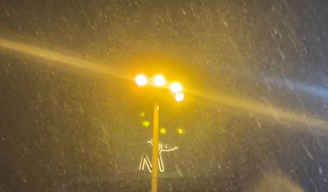 İstanbul'da kar yağışı etkili oluyor