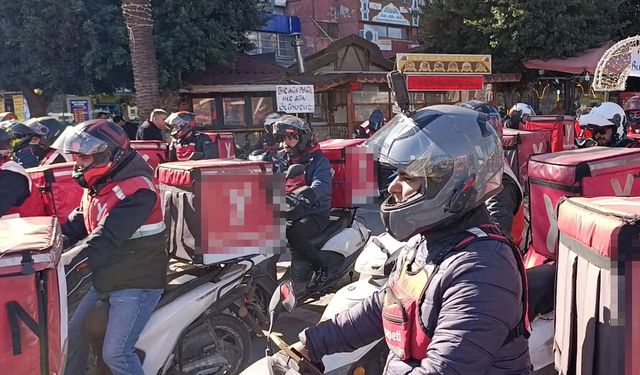 Kuryeler, kontak kapatıp eylem yaptı