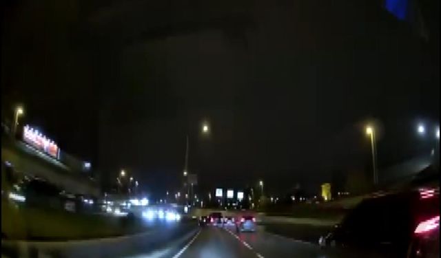 Şile Otoyolu'nda makas atan minibüs kaza yaptı