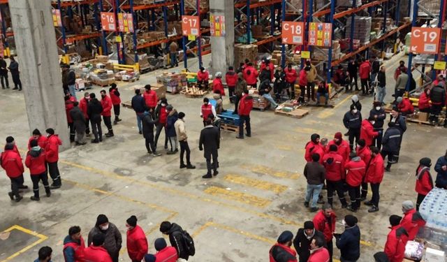 Ankara Emek ve Demokrasi Güçleri’nden Migros İşçilerine Destek Eylemi